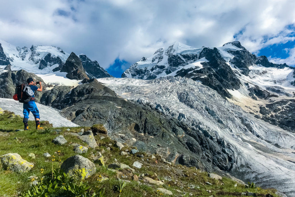Bergsteiger am Fuße des Tschiervagletscher
